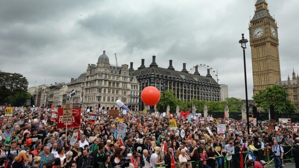 Estimated 250,000 London Protests